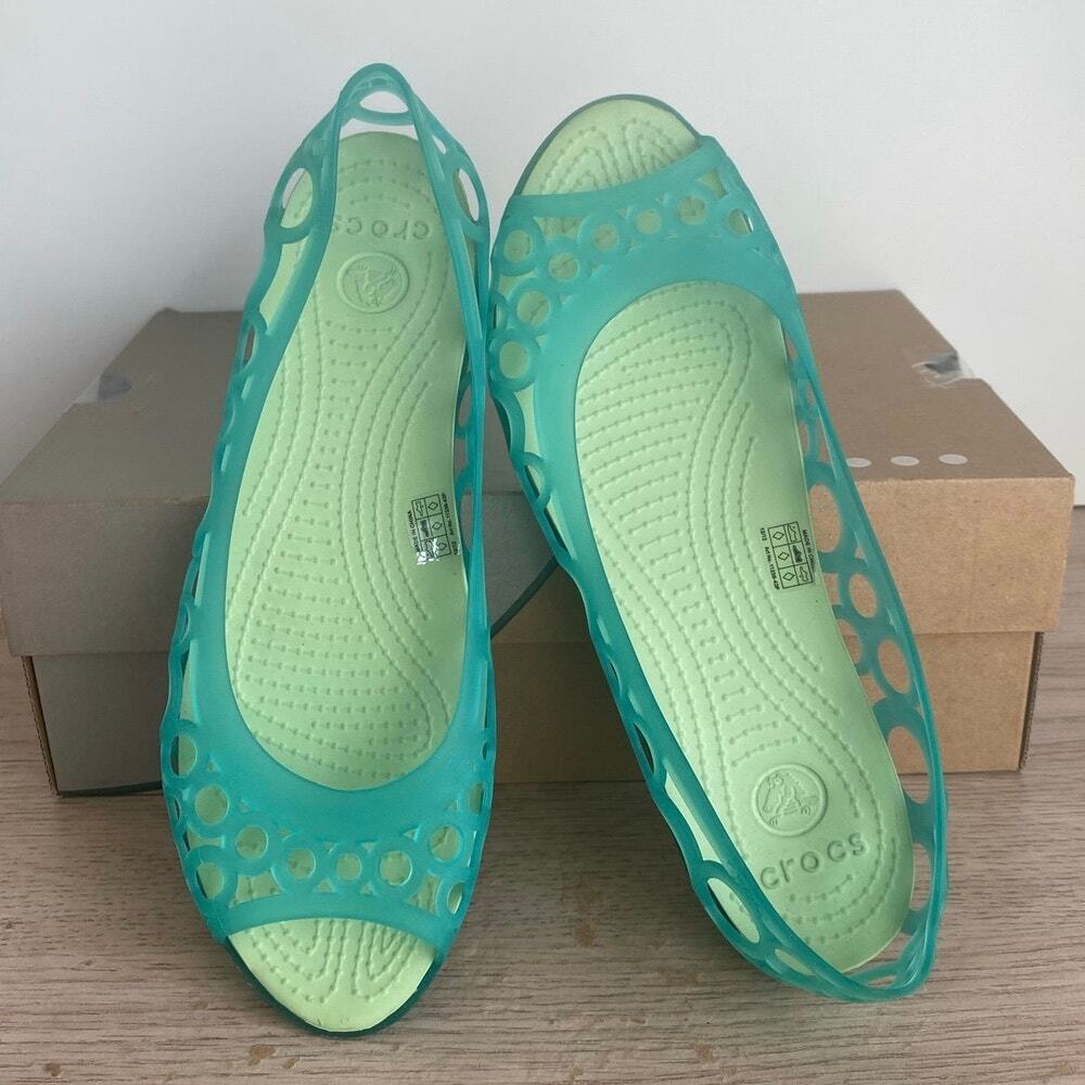 Crocs Women Green Jelly Sandals- SZ 9